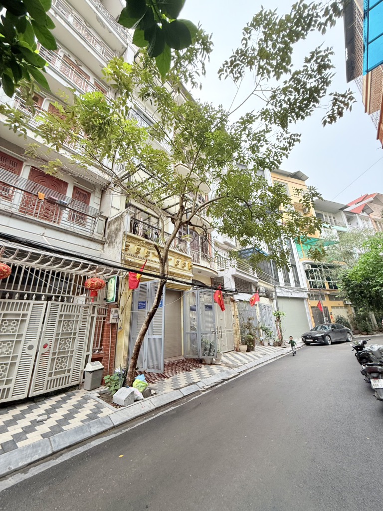 BÁN NHÀ PHÂN LÔ VỈA HÈ - THANG MÁY 6 TẦNG, VÕ CHÍ CÔNG - TÂY HỒ - DT 53M2