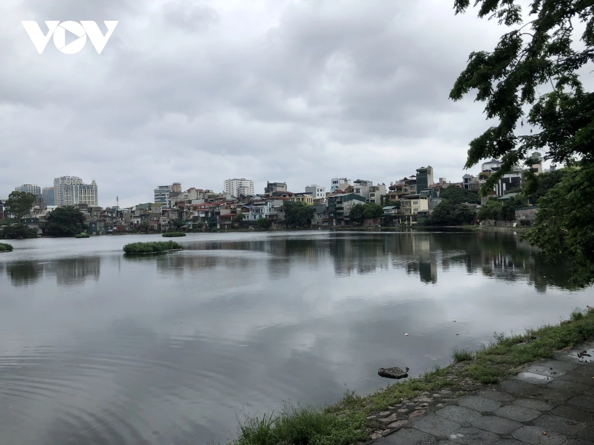 Bán nhà phố Võ Thị Sáu, Hai Bà Trưng, ngõ ô tô, 65 m2, gần Công viên Tuổi Trẻ, gần hồ Võ Thị Sáu, ở yên tĩnh, làm VP gia đình, 16.8 tỷ.