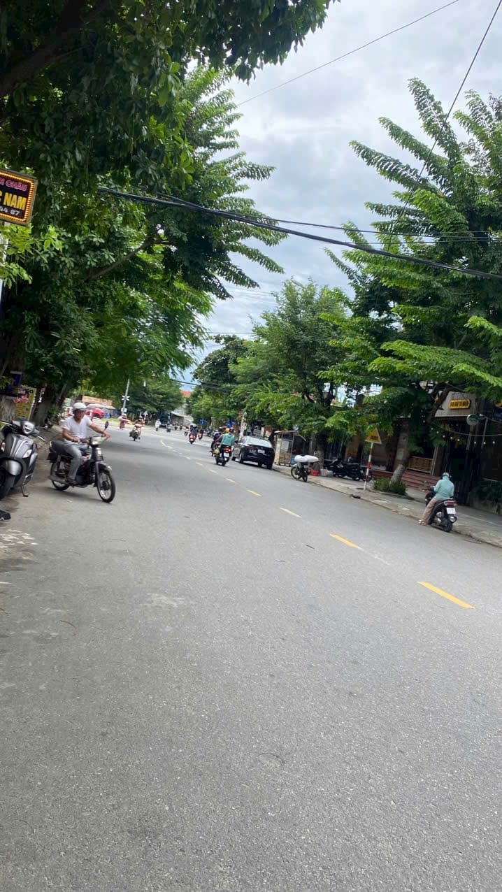 CỰC HÓT - LÔ GÓC VỊ TRÍ KINH DOANH SIÊU ĐỈNH - 3 TẦNG MẶT TIỀN NGUYỄN ĐÌNH TRỌNG- LIÊN CHIỂU- ĐÀ NẴNG