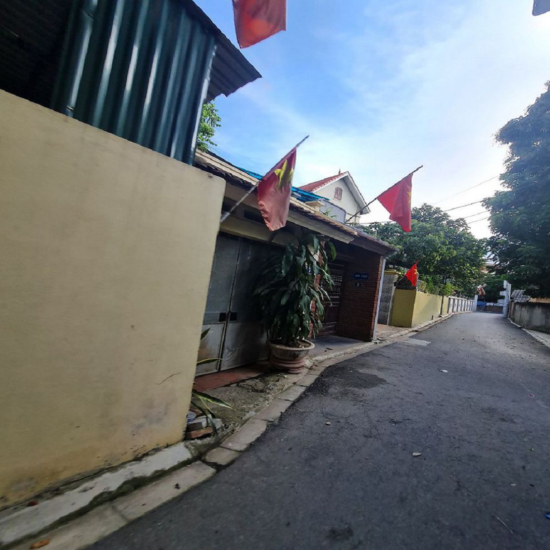 Đât Kiêu Kỵ, Gia Lâm, Hà Nội. 66m2, mt 4,5m, 7 chỗ thông. Lh 0989894845