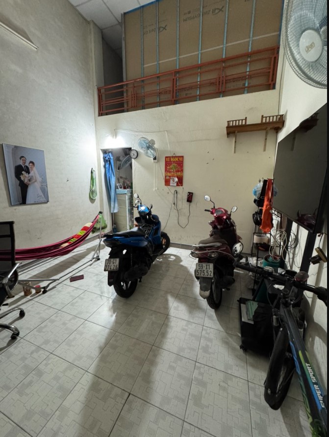 Bán nhà mặt tiền 168m2 Tân Thới Nhất 13 -Quận 12 giá chỉ 10 tỷ nhỉnh