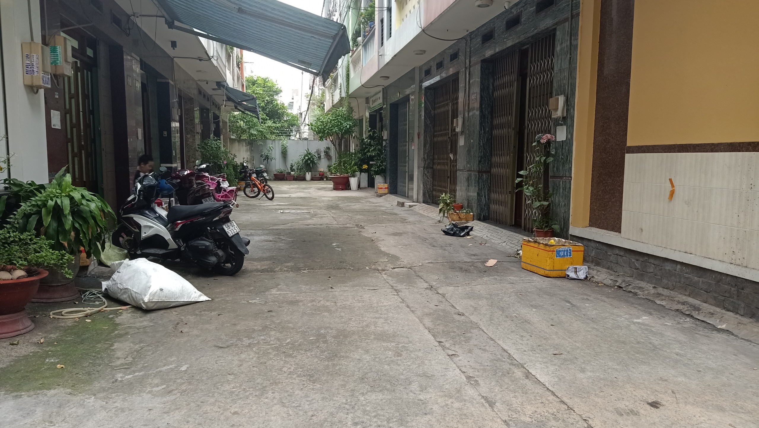 Bán nhà HXH đậu cửa Tân Kỳ Tân Quý 4.2x10,2m2 đúc 3.5 tấm giá chỉ 5tỷxx