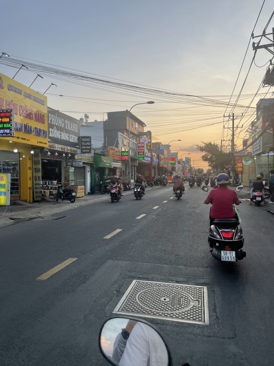 BÁN NHÀ (11X33) MẶT TIỀN NGUYỄN ẢNH THỦ, P. HIỆP THÀNH, Q12 GIÁ TỐT