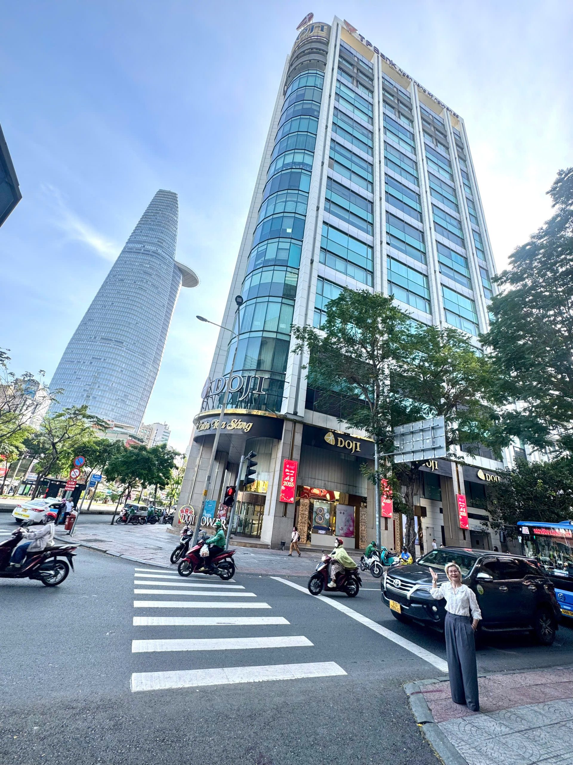 CHUYỂN NHƯỢNG TÒA NHÀ DOJI NGAY GÓC HÀM NGHĨ & PASTEUR QUẬN 1
