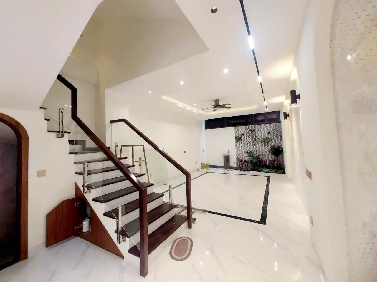 BÁN NHÀ KHU ĐÔ THỊ VĂN QUÁN - HÀ ĐÔNG, 78 M2, MẶT TIỀN 5M, GIÁ 22,5 TỶ.
