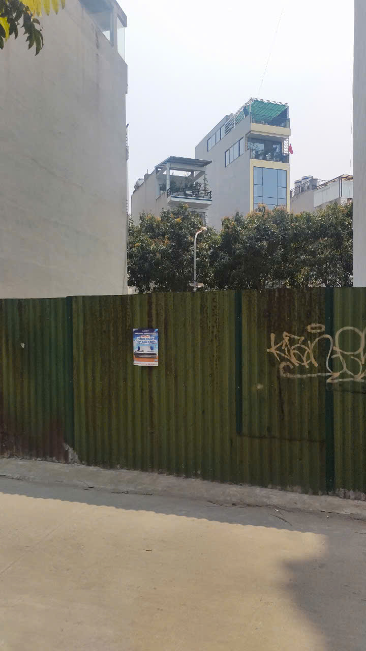 130m2