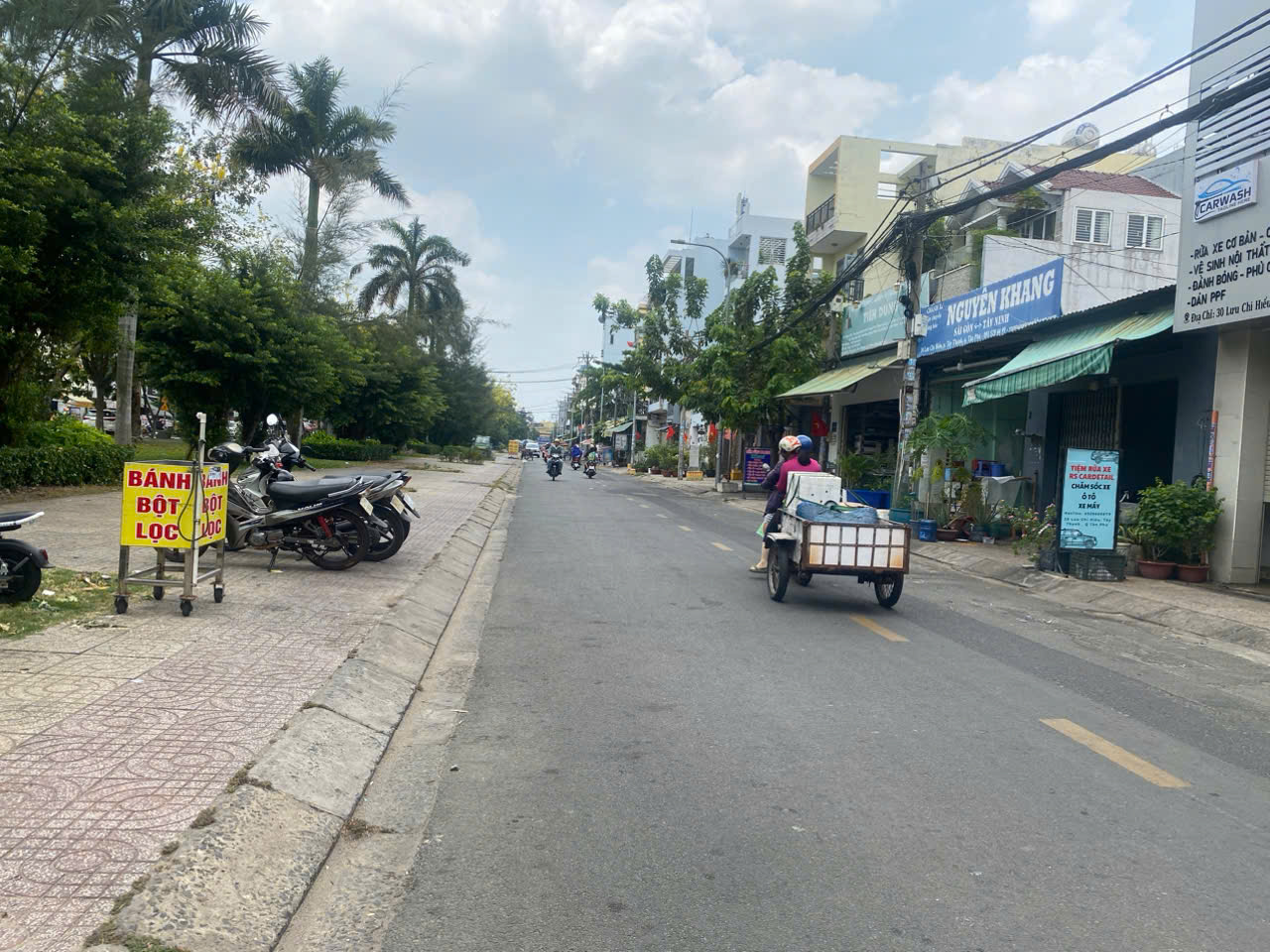 BÁN NHÀ 56M2 LƯU CHÍ HIẾU QUẬN TÂN PHÚ SÁT HẺM XE HƠI NHỈNH 3 TỶ