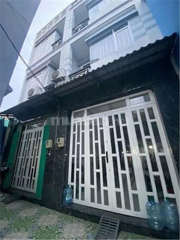 Chính chủ bán nhà Lương Văn Can Quận 8, 108m2 -8pn, 6wc