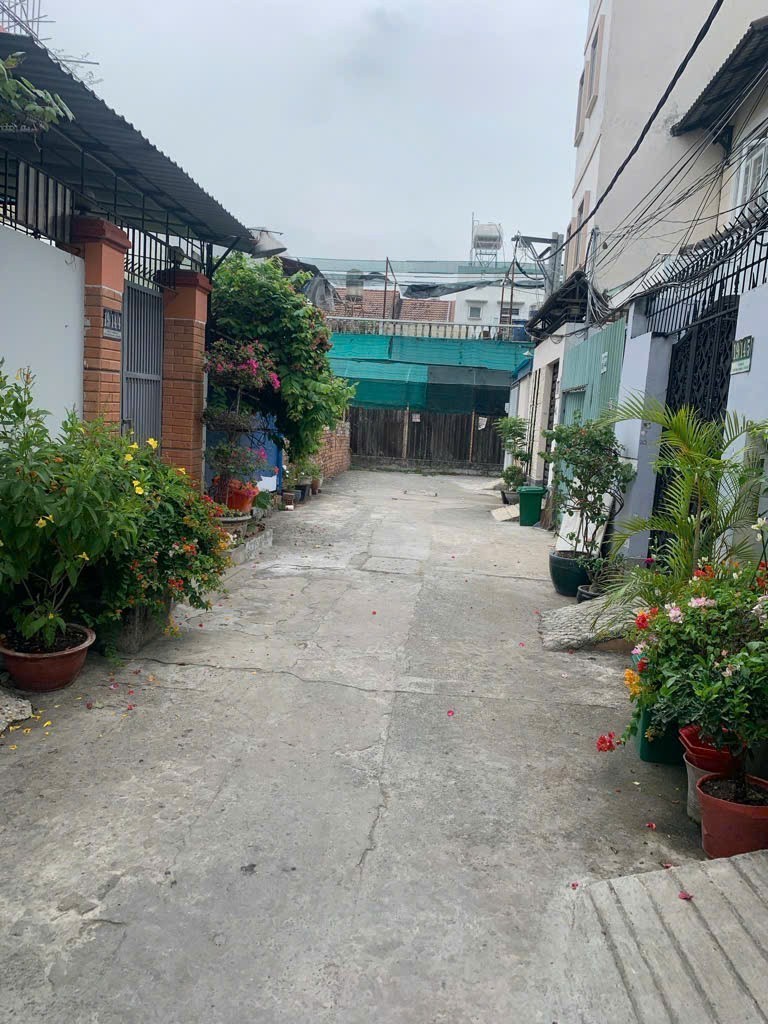 Bán mảnh đất trung tâm Thủ Đức vị trí đắc địa liền kề đường 22 Linh Đông nhỉnh 2 tỷ.