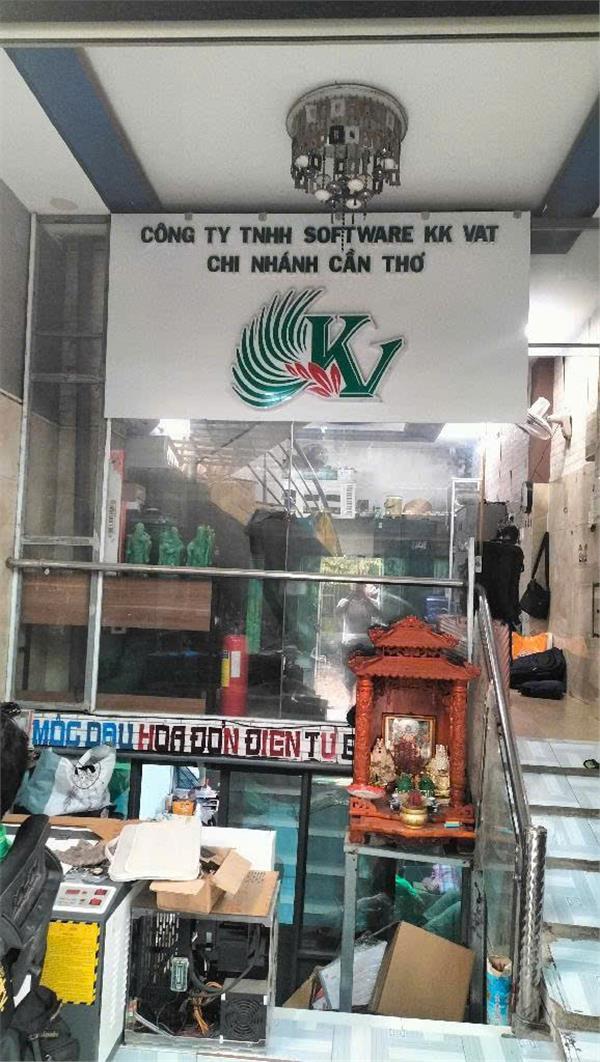 Bán NHÀ 5 Tầng CÓ HẦM, SHR sát bên chợ Long Trường - Giá Hot hơn 4ty xíu.