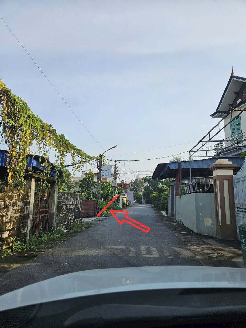 Chào bán 2 lô đất đẹp mướt mơ mặt đường thôn trải nhựa, đường thông rộng 2 oto tránh nhau - Tại thôn Đông Tây Nam, xã