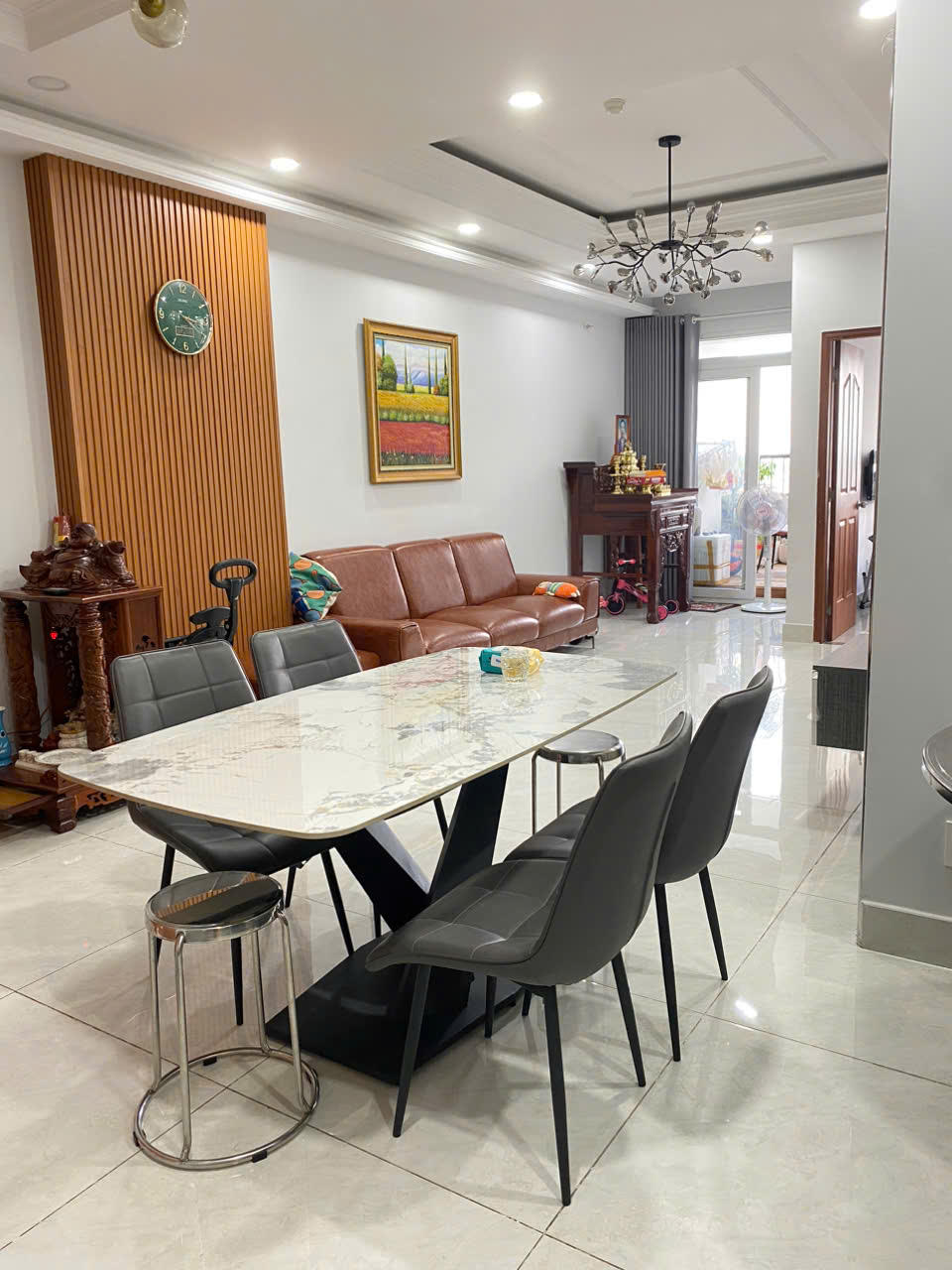 BÁN GẤP CĂN HỘ 90 M2, 2PN - Chung cư Võ Đình Quận 12