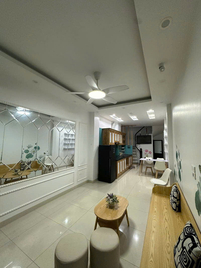 Cần chuyển nhượng gấp nhà phố Quang Trung-Hà Đông, 35m2, 5 Tầng, 7.5 tỷ