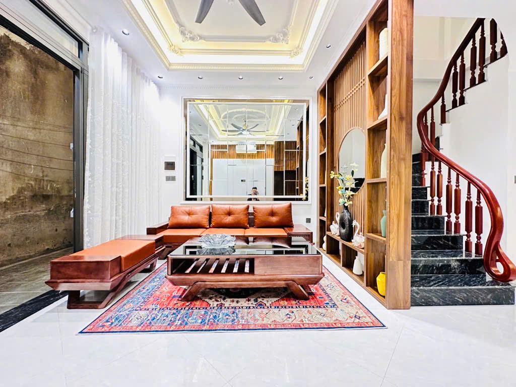 PHÂN LÔ QUÂN ĐỘI NGUYỄN NGỌC NẠI, Ở VIP, TẶNG NỘI THẤT, 8.5 TỶ.