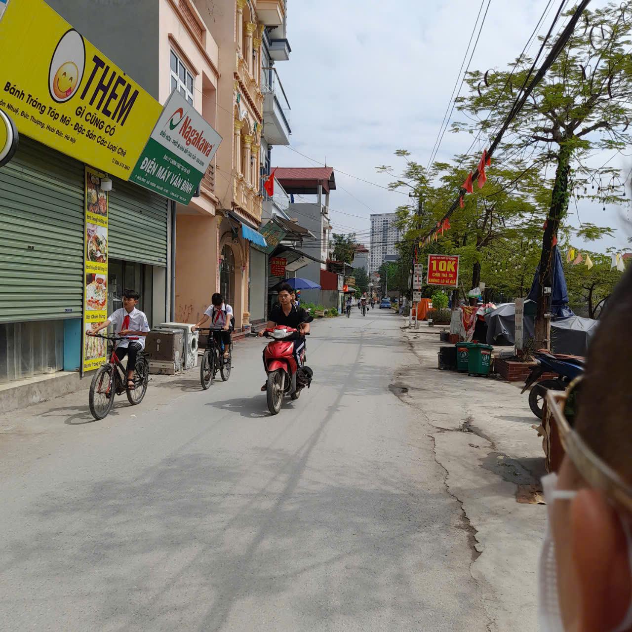 Đất đẹp- giá tốt chính chủ cần bán nhanh 3 lô đất vị trí đắc địa tại huyện Hoài Đức, Tp Hà Nội