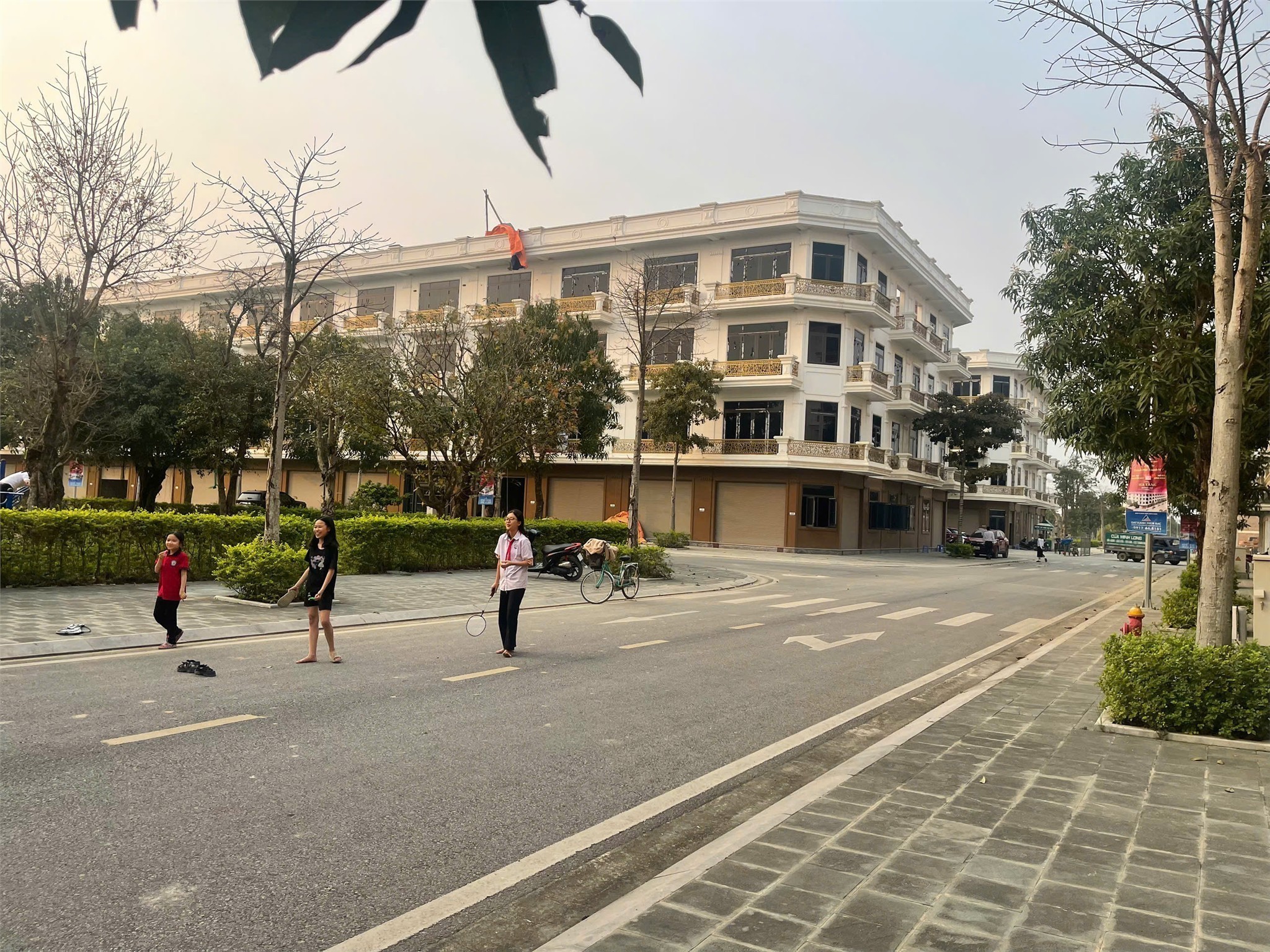 SỞ HỮU BĐS SẴN SỔ, GIÁ THẤP NHẤT THANH HÓA. KĐT XUÂN HƯNG. GIAO NHÀ NGAY. LH: 0966 343 969