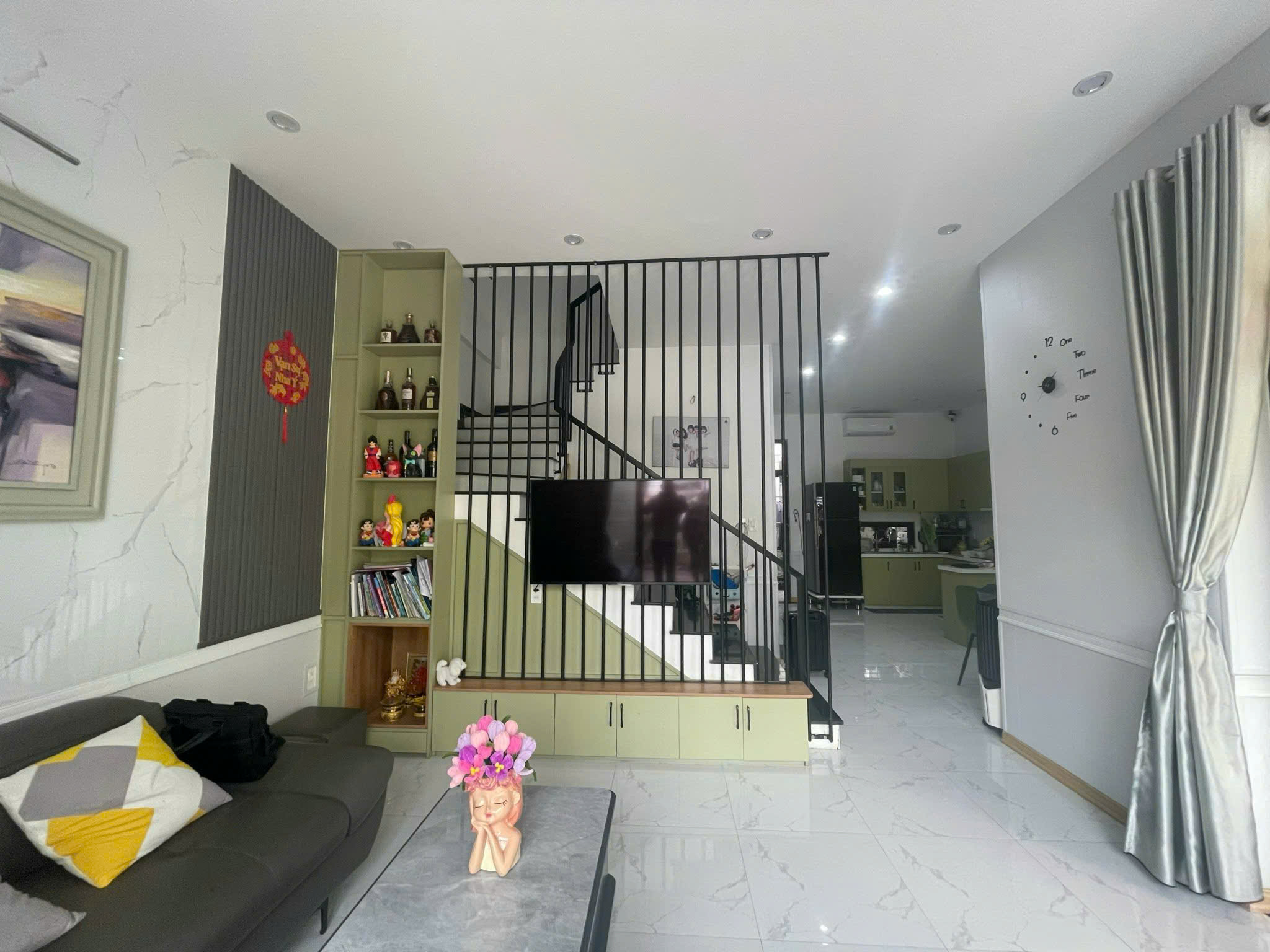 CHO THUÊ NHÀ NGUYÊN CĂN 2 TẦNG TẠI ROYAL PARK – TP HUẾ