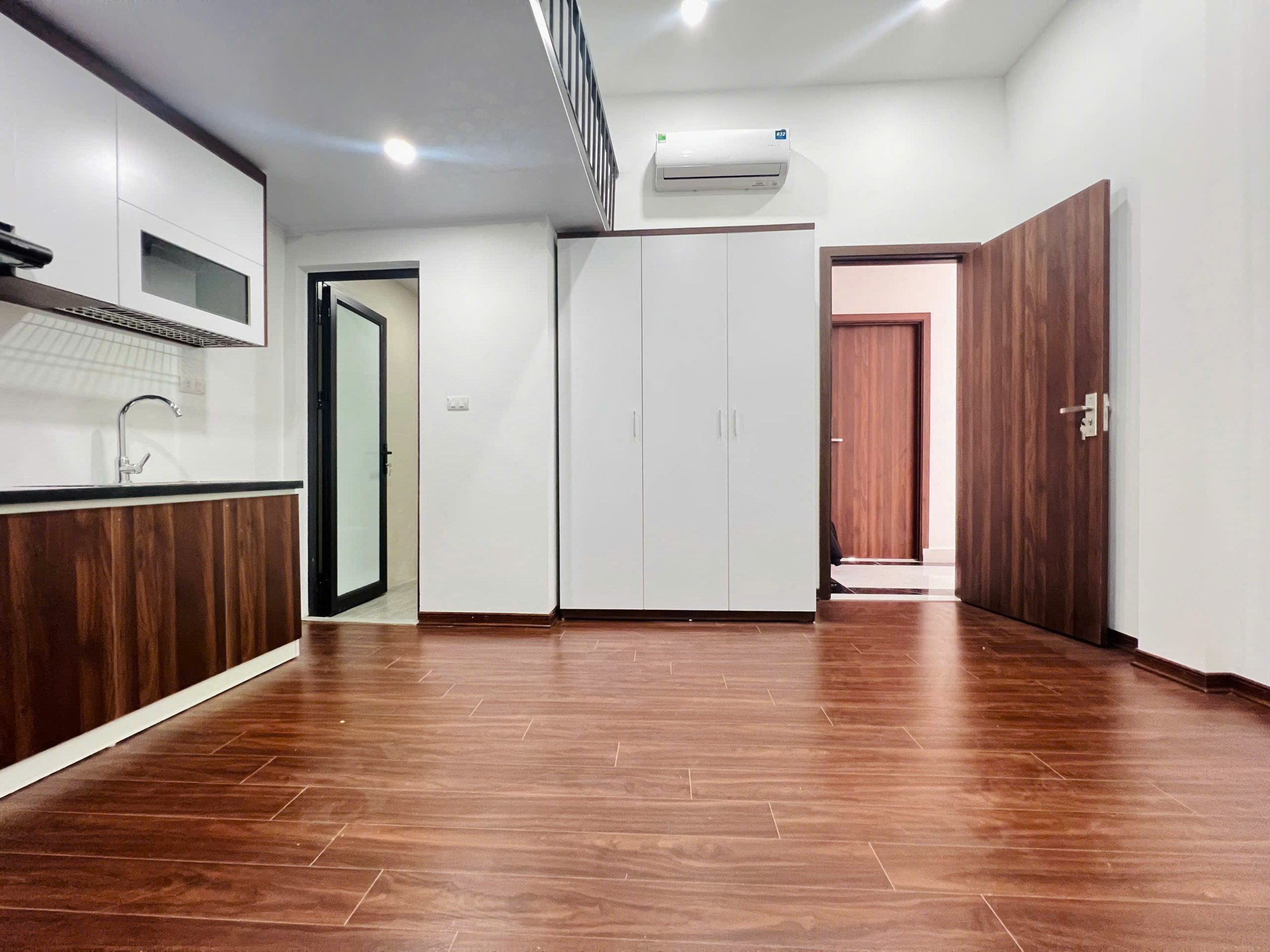 BÁN NHÀ DÒNG TIỀN TRUNG TÂM THANH XUÂN – 65M2 – 5 TẦNG – DOANH THU KHỦNG 40TR/THÁNG