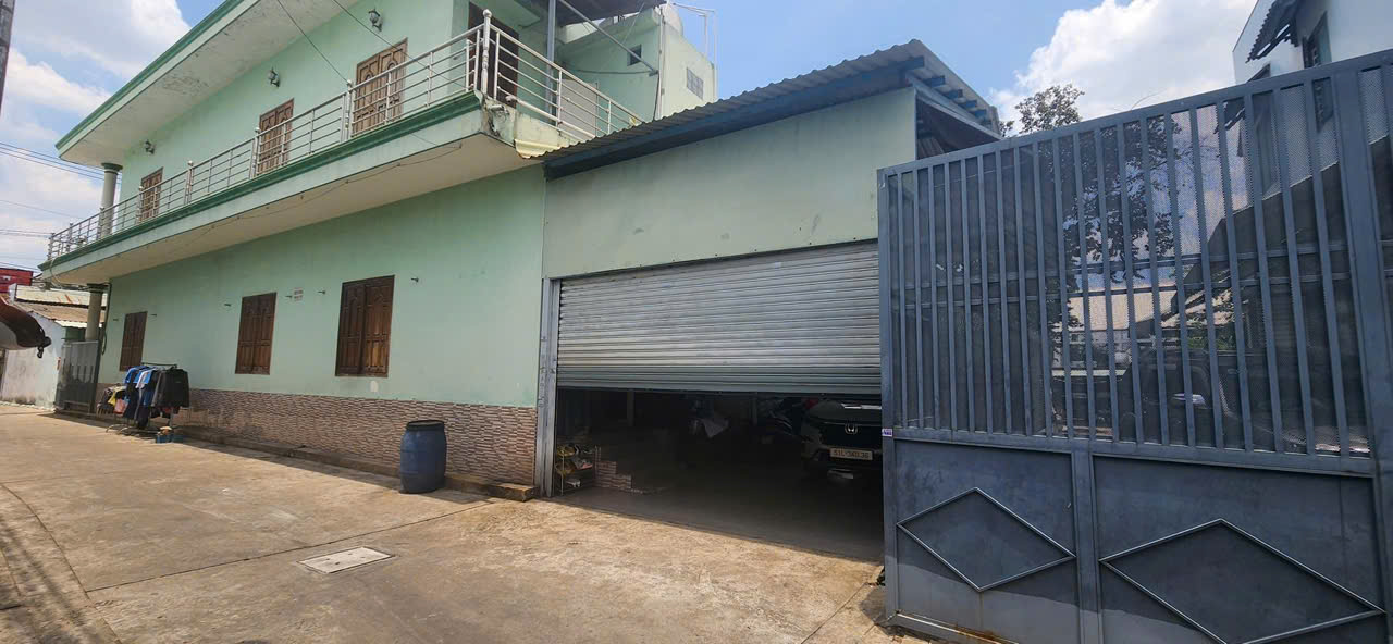BÁN ĐẤT TẶNG NHÀ (10x36) VIP Q12 - 2MT KINH DOANH LÊ VĂN KHƯƠNG GIÁ TỐT