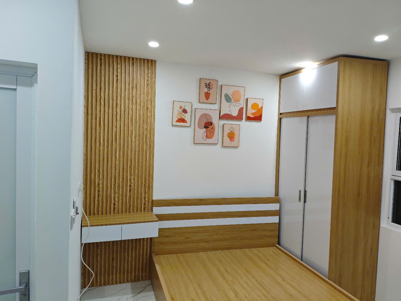 Bán Nhà 18 Ngõ 32/123 Trung Phụng - Xã Đàn, Sổ Đỏ Chung, Nhà Mới DT: 17m/4 Tầng/2.4 Tỷ
