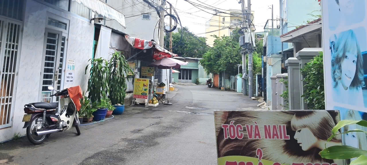 BÁN NHÀ 3 TẦNG 44M2, NGUYỄN DUY TRINH - QUẬN 2 - GIÁ 4.4 TỶ - SỔ HỒNG CHÍNH CHỦ