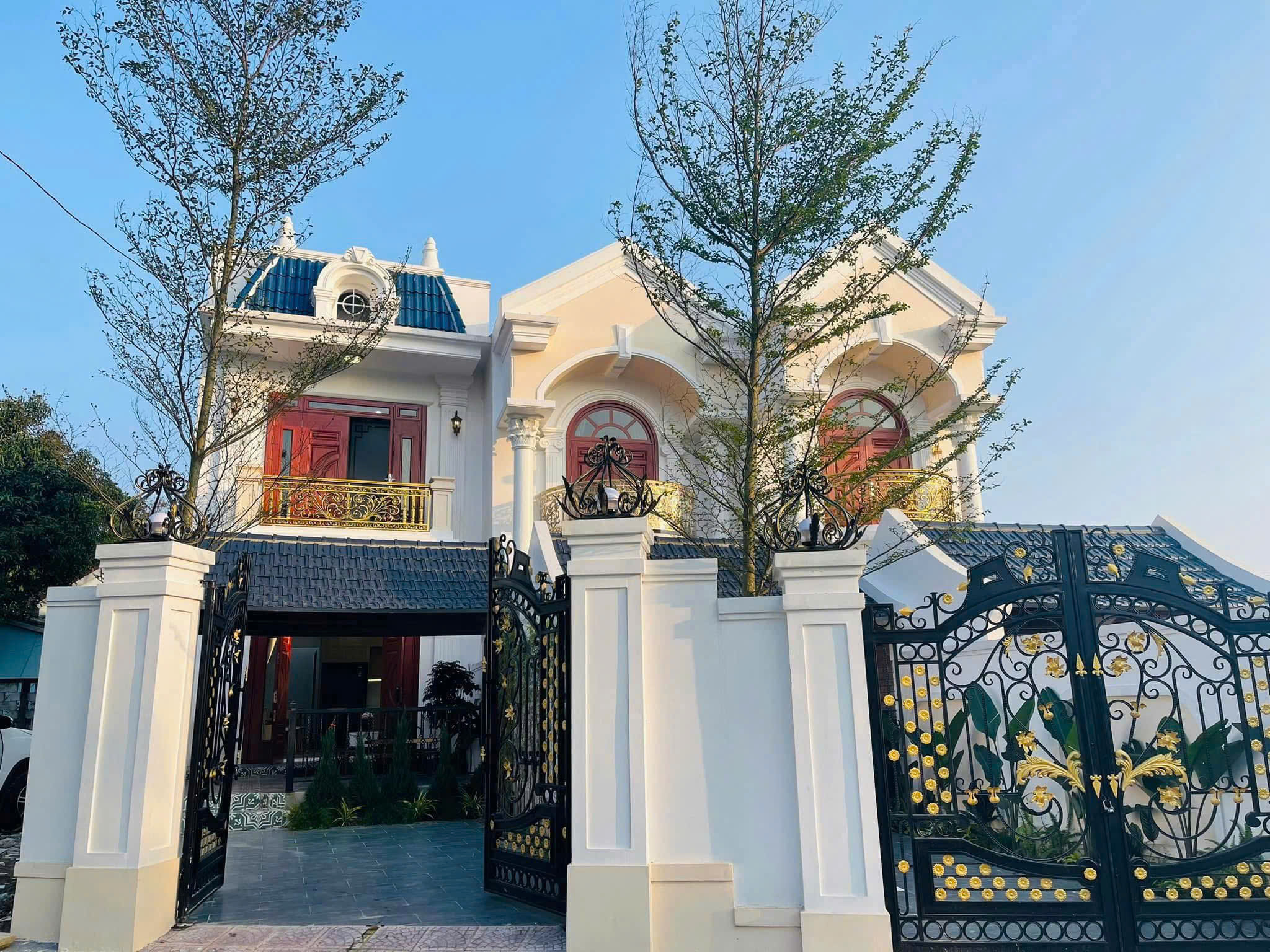 Nhà 2 tầng mặt tiền Sử Hy Nhan - full nội thất thuộc Phường Thuỷ Xuân , Tp Huế ✅