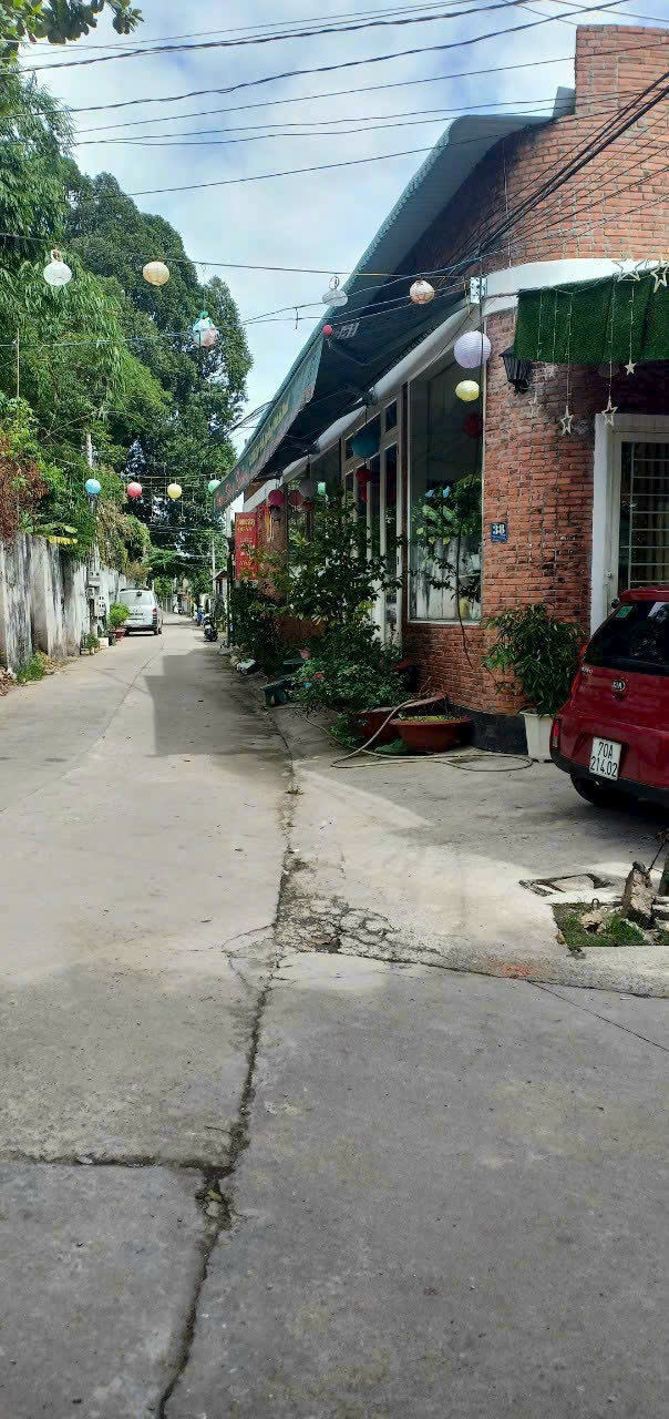 CHÍNH CHỦ CẦN CHO THUÊ NHÀ RẺ ĐẸP 2 MT PHƯỜNG 3 TRUNG TÂM TP TÂY NINH. NHÀ HẺM CMT8 NGAY COOPMARK.