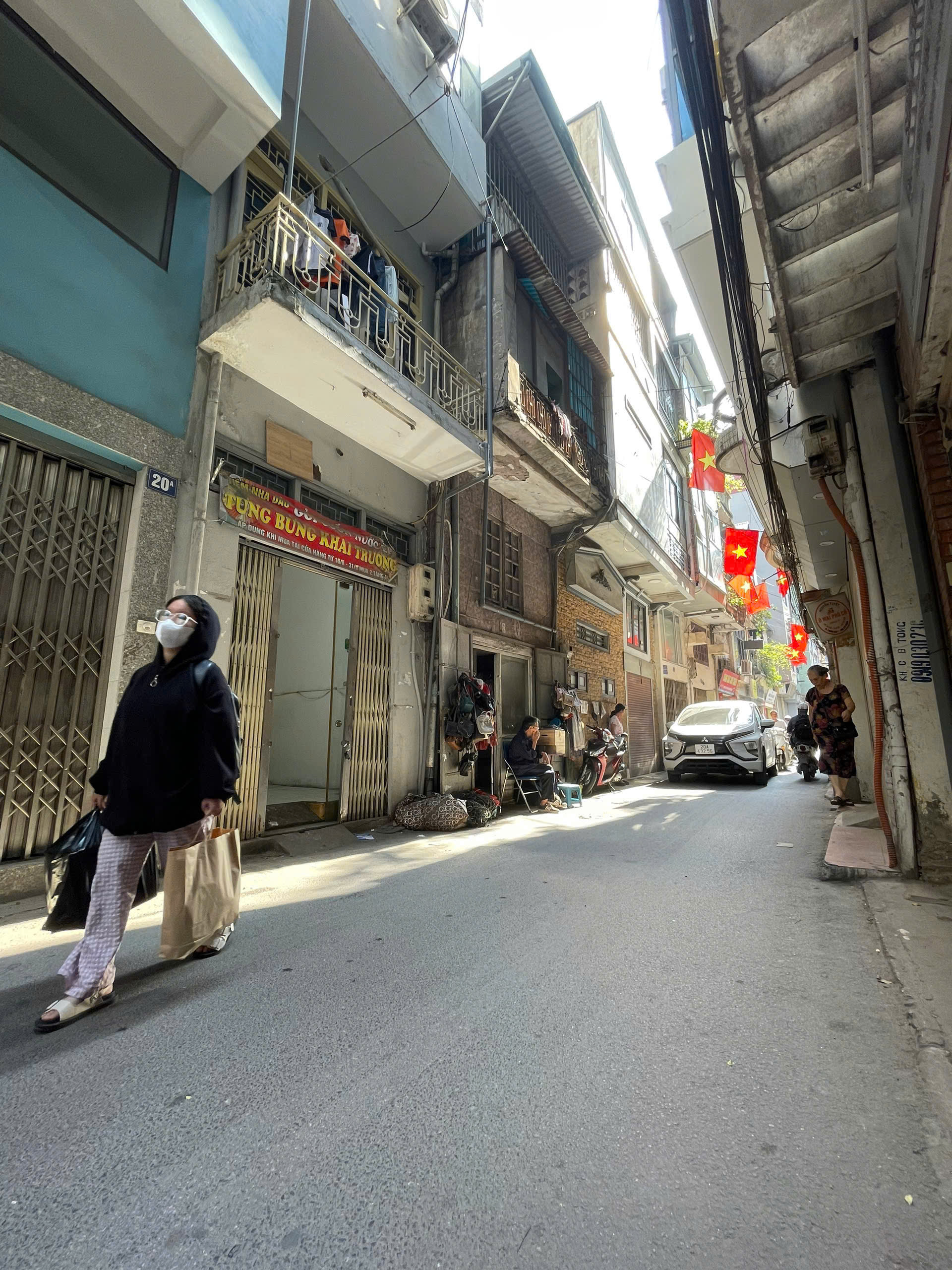 CHÍNH CHỦ CHO THUÊ CỬA HÀNG PHƯỜNG HÀNG BỘT - ĐỐNG ĐA- HÀ NỘI