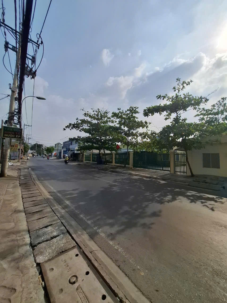 BÁN NỀN ĐẤT HƠN 1.000M² - 2MT TÔ NGỌC VÂN, THẠNH XUÂN, Q12 GIÁ NHỈNH 35₫