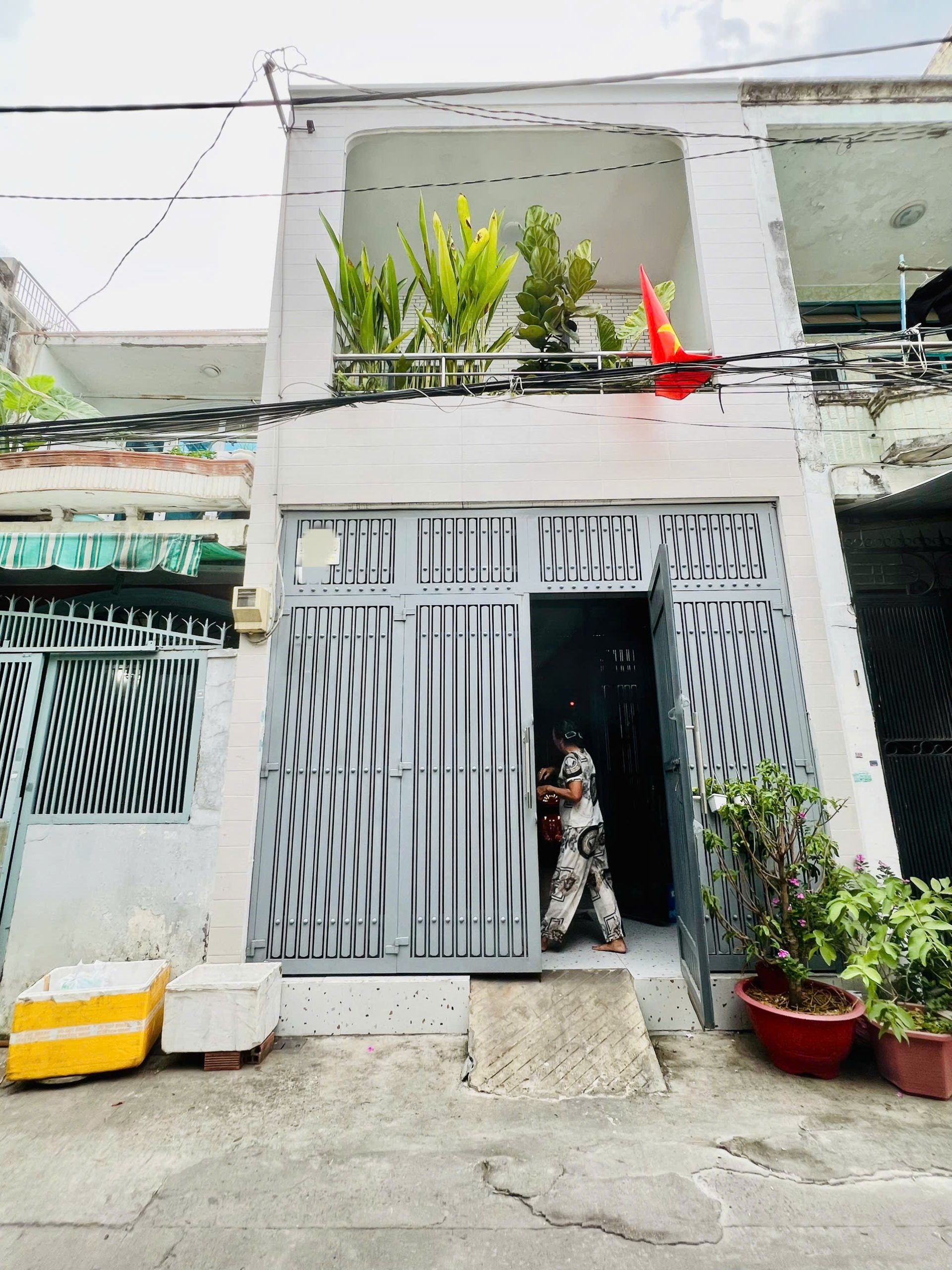 (Q.TÂN PHÚ) LÝ THÁNH TÔNG - NHÀ CÒN MỚI - 60M2(4x15M) - HẺM XH THÔNG - GIÁ 6,3 TỶ
