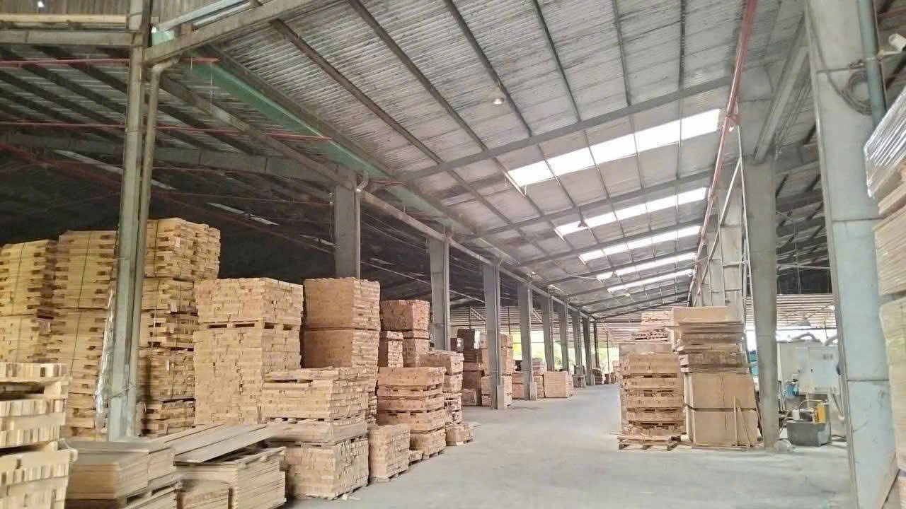 Cần Cho Thuê Xưởng 8.000m² Bình Dương — Giá 450 Triệu/Tháng. Liên hệ: Chothuexuongmiennam.com - 0366632092