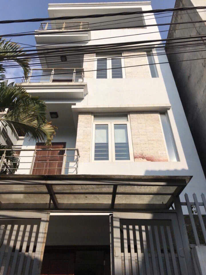 Cho thuê phòng tầng 4 nhà riêng tại Long Biên, Hà Nội