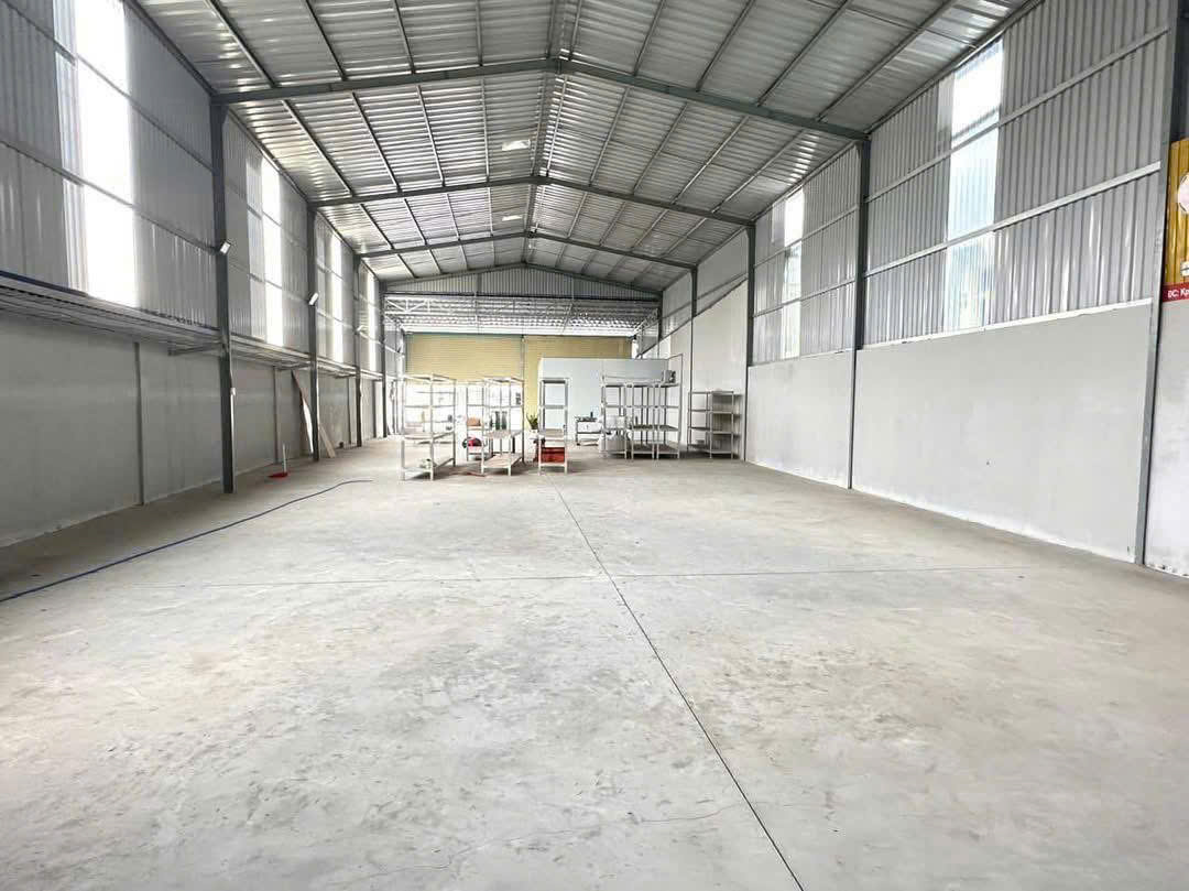 Cho Thuê Mặt Bằng Lê Hồng Phong – 500m² – Có Phòng Ở – Thích Hợp Kho & Bida. Liên hệ: Chothuexuongmiennam.com -
