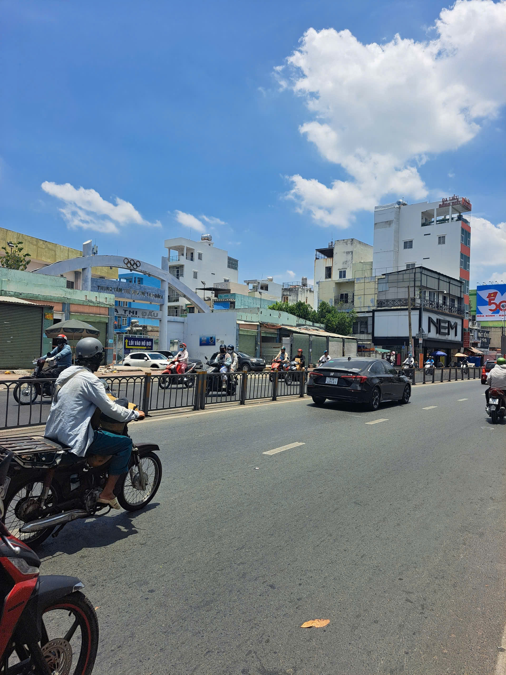 BÁN NHÀ 6 TẦNG MẶT TIỀN CAO LỖ, QUẬN 8 – XE HƠI VÀO TẬN NHÀ – CHỈ NHỈNH 13 TỶ