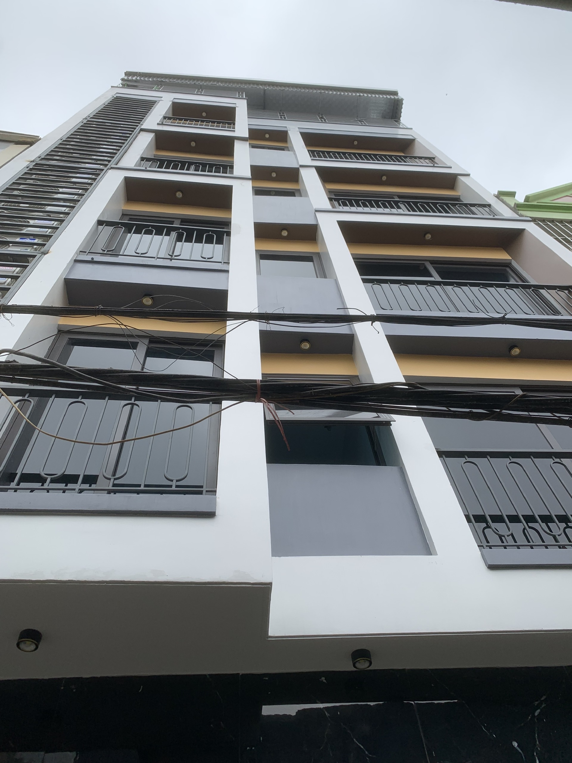 Bán CC mini Xuân Phương, Nam Từ Liêm, thiết kế siêu đẹp, 89.2m2, 6 tầng , dòng tiền 1 tỷ/năm