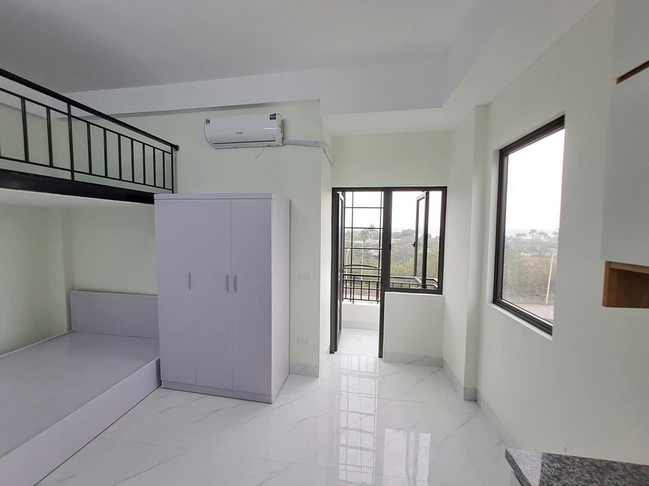 Chính chủ cho thuê phòng CCMN full đồ có gác xép tại Tân Xuân - An Dương Vương.