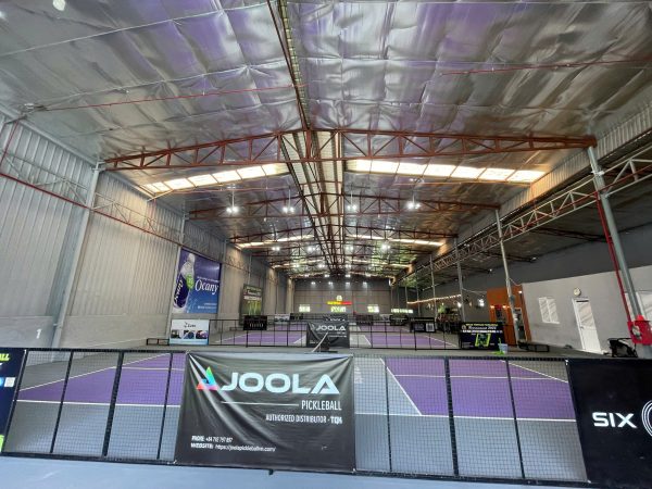 Thủ Đức ! Sang nhượng sân pickleball DT : 1500m2 , có 5 sân , mái che và Quán Cafe + 2 Phòng ở và Shop thể thao . Liên