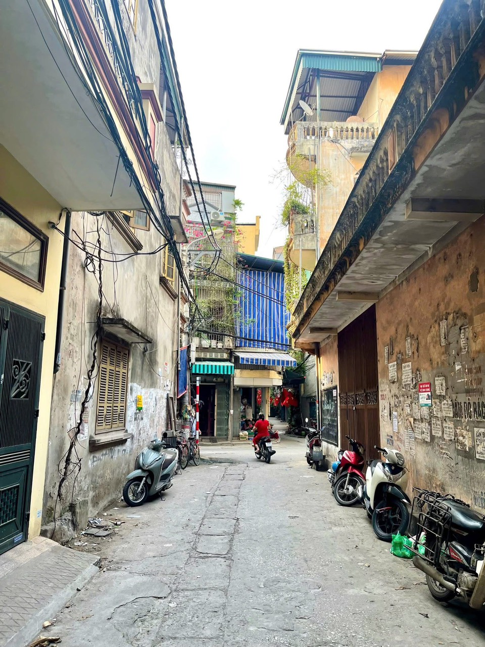 MẶT NGÕ HOÀNG MAI - ÔTÔ 7 CHỖ VÀO NHÀ - 15M RA PHỐ - GIÁ 18 TỶ