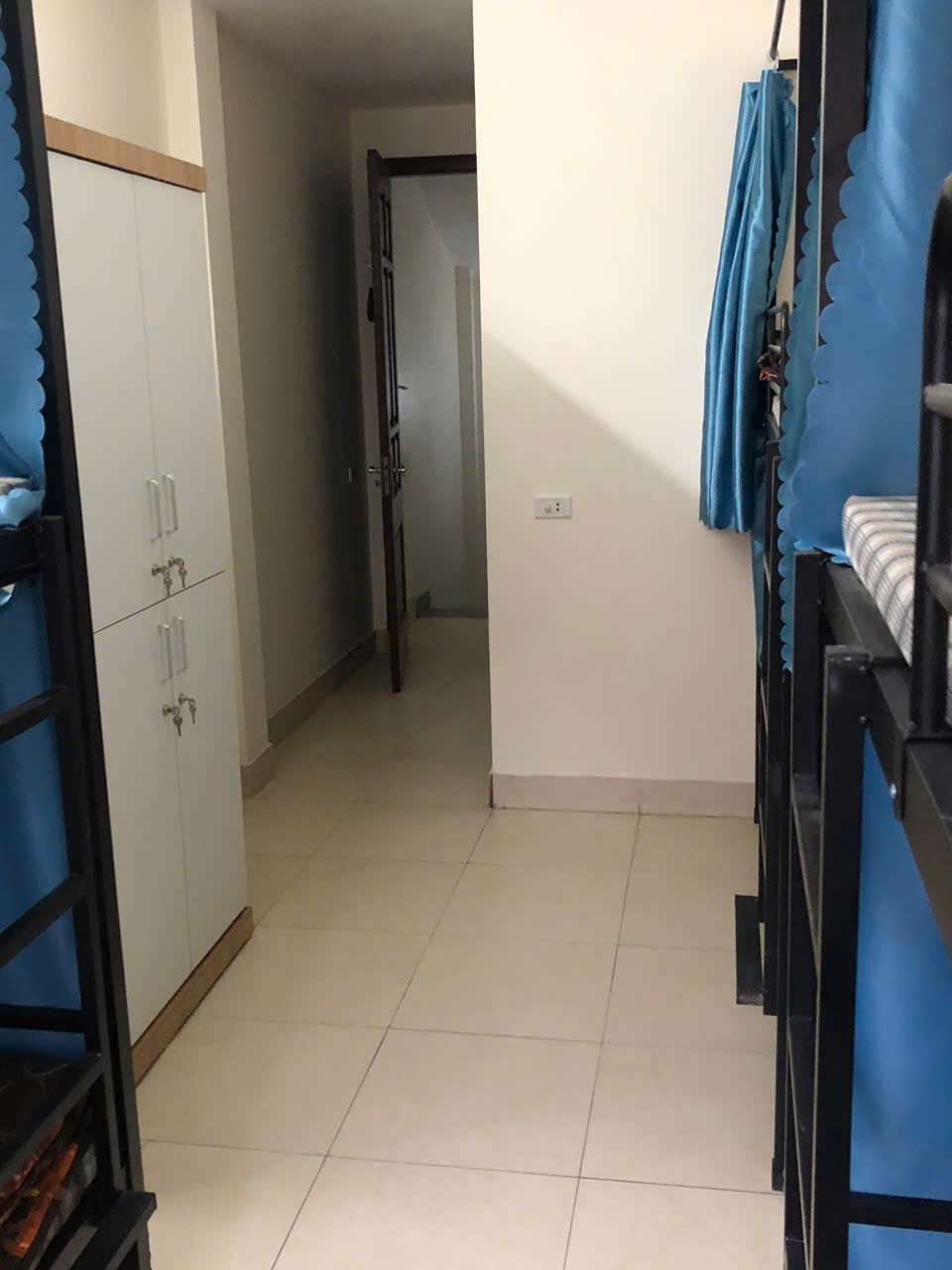Homestay giá rẻ,phù hợp với người đi học, đi làm phòng sịn sò sạch sẽ ở ngõ 232 ngách 34 số nhà 3b Yên Hòa, Cầu Giấy