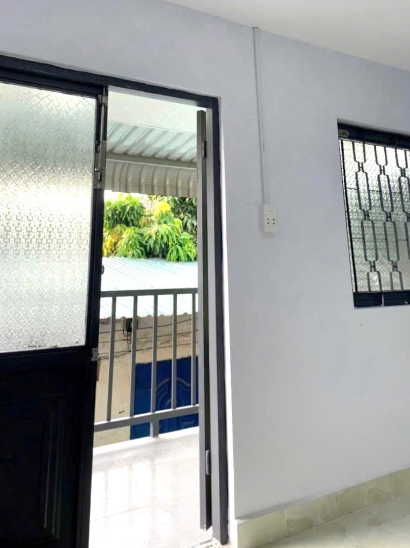BÁN NHÀ NGÕ QUỐC LỘ 1A, LINH TRUNG, THỦ ĐỨC - 20M2, 2 TẦNG, 2 PN, CHỈ 1.5 TỶ - SỔ HỒNG CHÍNH CHỦ