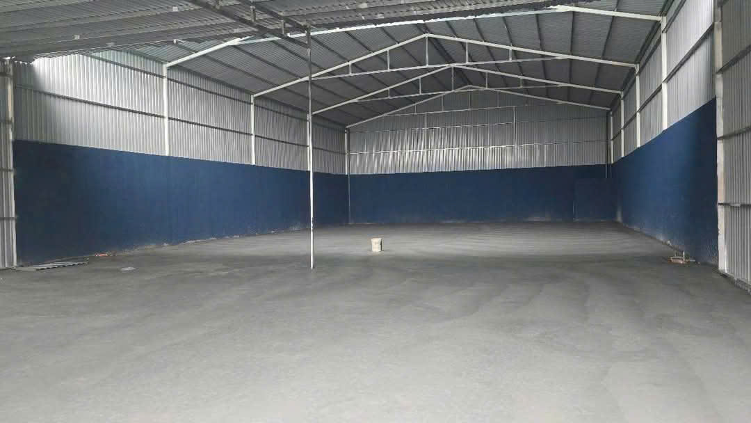 600m2