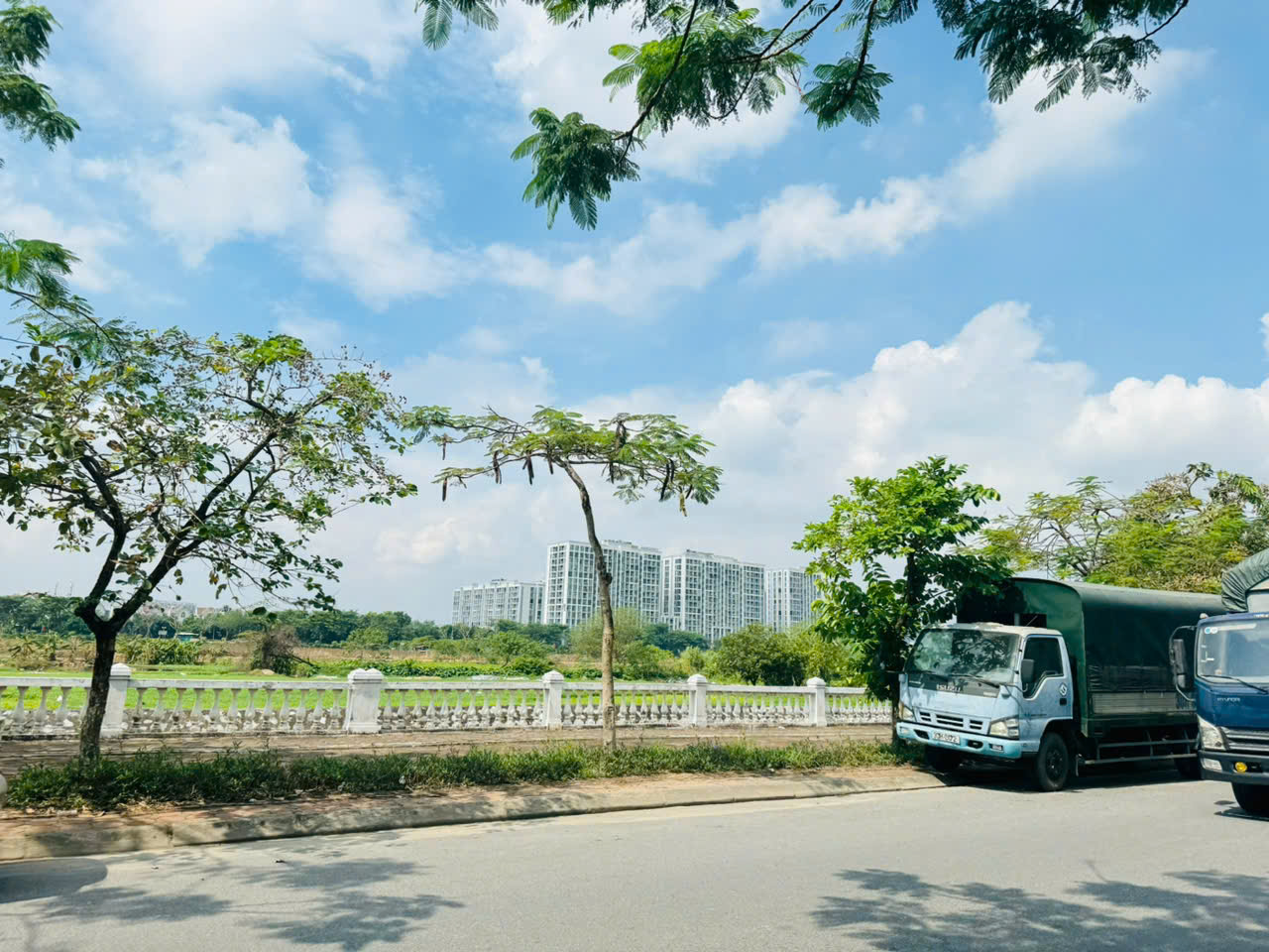 Bán nhanh trong tháng nhà đẹp Phúc Lợi, ngõ oto, 1 nhà ra oto tránh, 30m, 4,38 tỷ