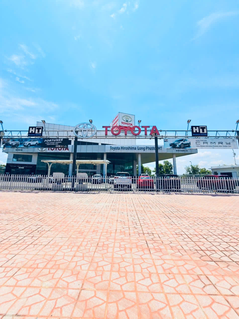 BÁN ĐẤT THỔ CƯ NGAY TRUNG TÂM QUẬN 9 - GIÁ CHỈ 3.1 TỶ - 64M2 - MẶT TIỀN NGUYỄN XIỂN - SỔ HỒNG RIÊNG.