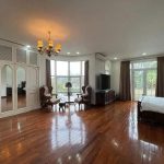 340m2