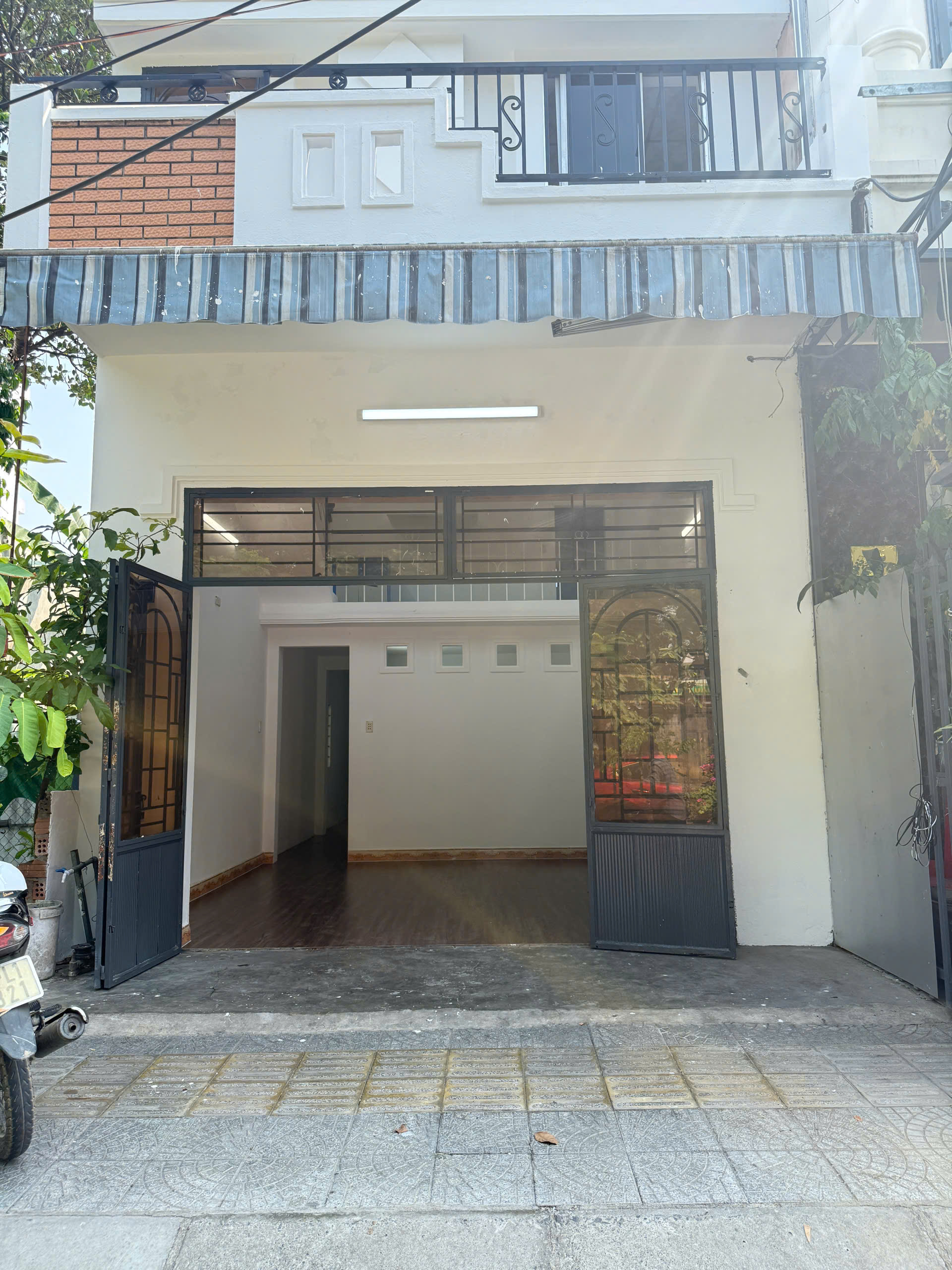 Bán nhà gác đúc đường Hòa Mỹ 5 - gần ĐH Sư Phạm