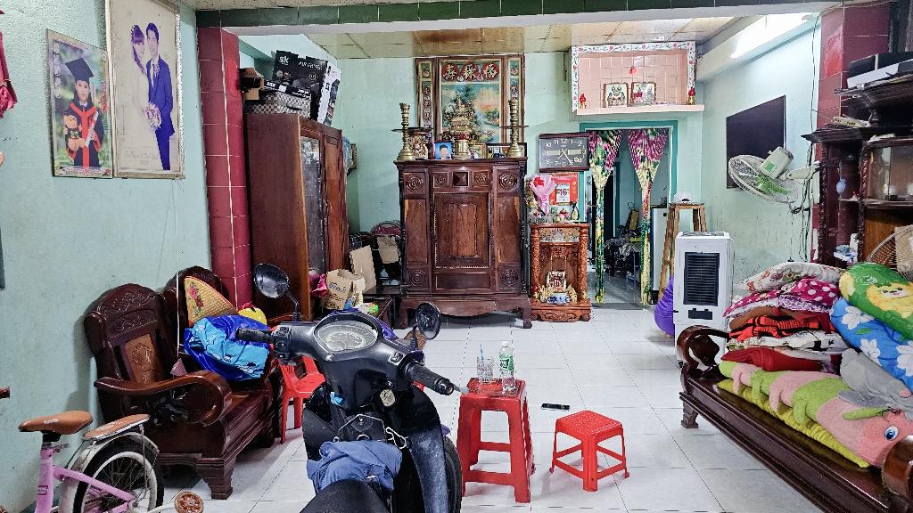 Bán nhà Tỉnh Lộ 10, gần Quốc Lộ 1A, Bình Tân, 78m² - 4x20 - 2 tầng, chỉ hơn 2 tỷ