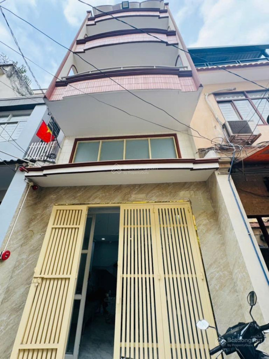 Bán nhà đẹp Nguyễn Trãi - quận 5 - 5 tầng - sổ vuông vức - hoàn công đủ - nhỉnh 7 tỷ