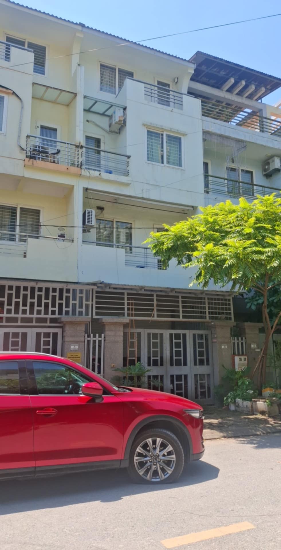 BÁN NHÀ LIỀN KỀ 99M², XÂY 4 TẦNG, MẶT TIỀN 4.5M, GIÁ 18.6 TỶ ĐẠI MỖ, NAM TỪ LIÊM, HÀ NỘI