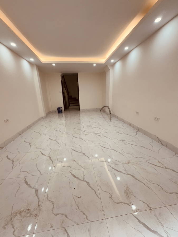 Bán nhà Hồ Tùng Mậu - Bắc Từ Liêm 30m2 6 tầng thang máy giá hơn 9 tỷ
