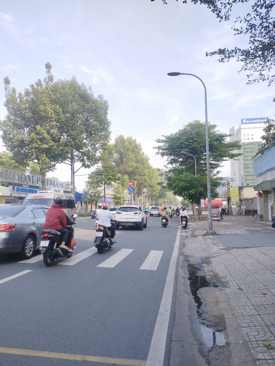 Lý Thường kiệt - HXH Vô nhà - 68m2 - 3 tầng Giáp Q10, Lữ Gia